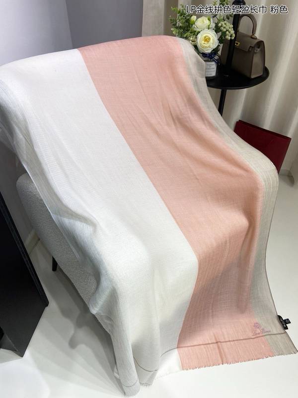 Loro Piana Scarf LPC00045 Loro Piana Scarf LPC00045